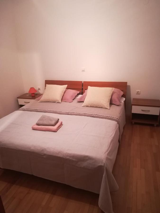 Apartments By The Sea Novalja, Pag - 17973 ภายนอก รูปภาพ